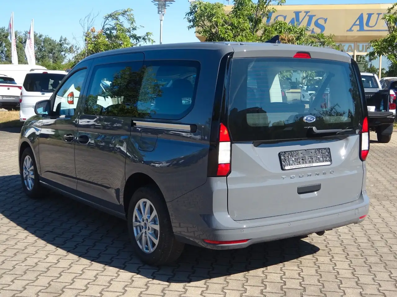 Ford Grand Tourneo 2026