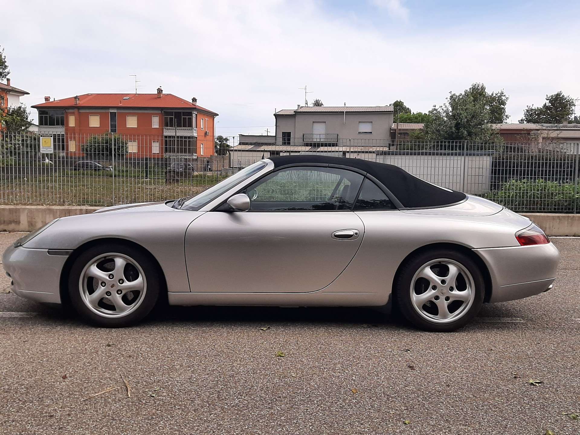 Porsche 996