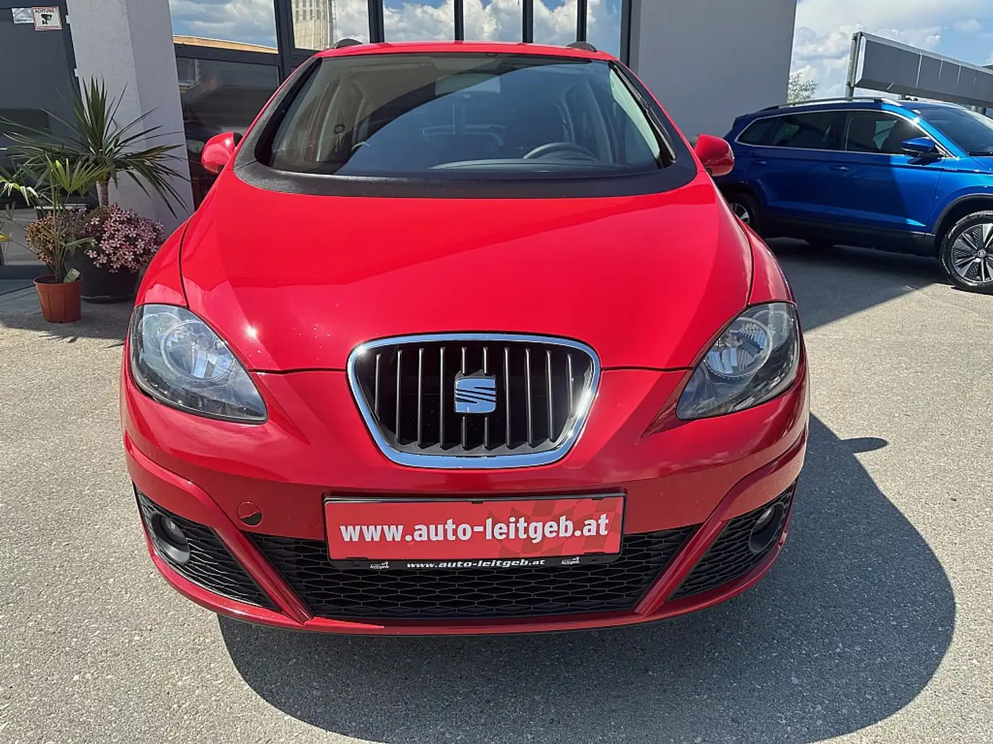 SEAT Altea XL Chili 1,6 CR TDi Rot - 2