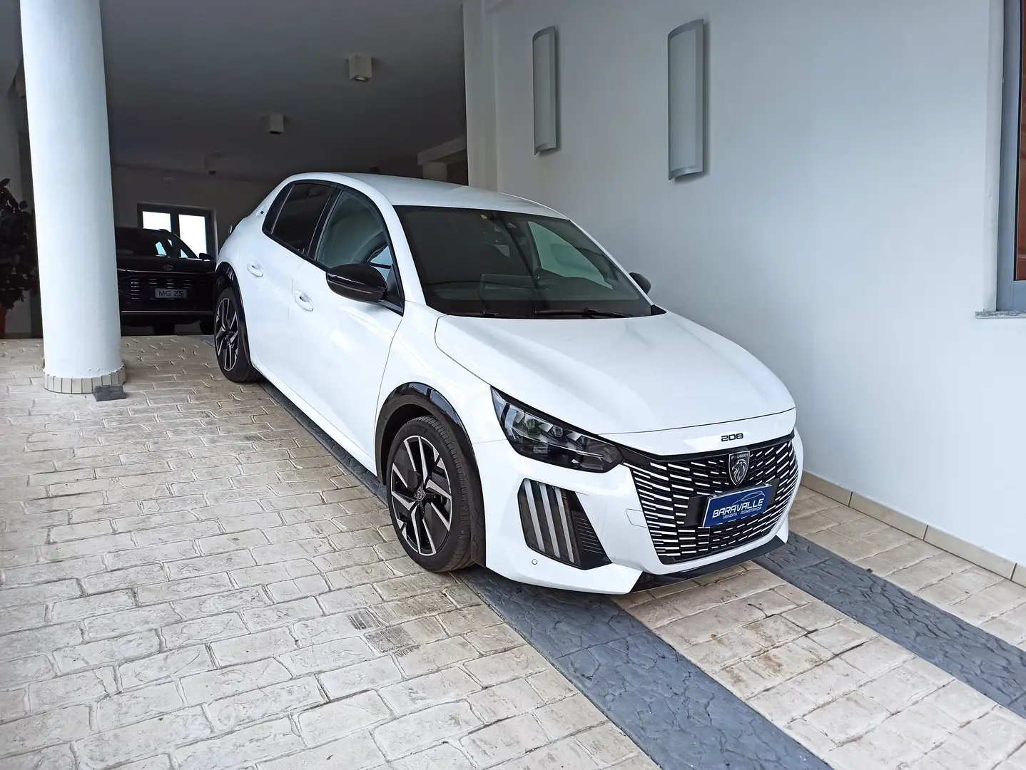 Peugeot 208 1.2 puretech GT Bianco - 1