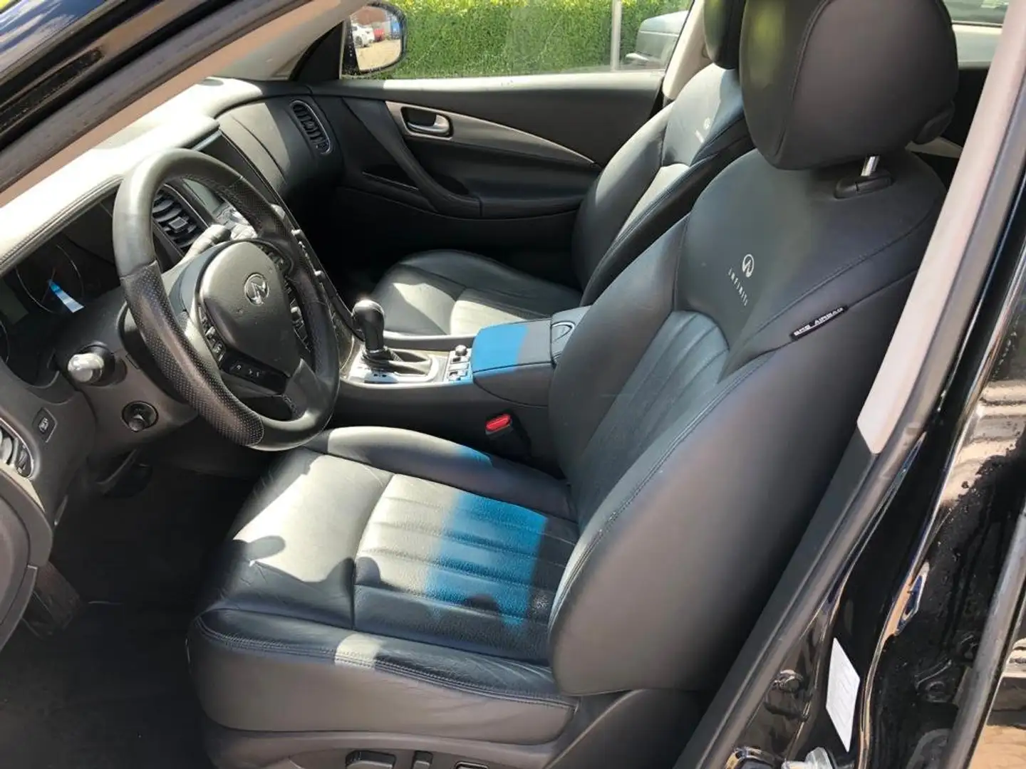 Infiniti EX30 EX37 3.0 D V6 Černá - 2