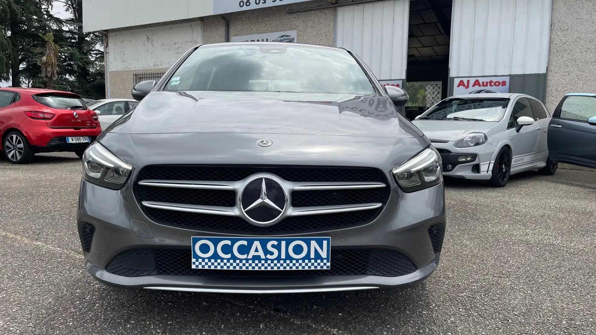 Mercedes-Benz B 200 Classe B 200 d 8G-DCT Business Line Edition Gris - 1
