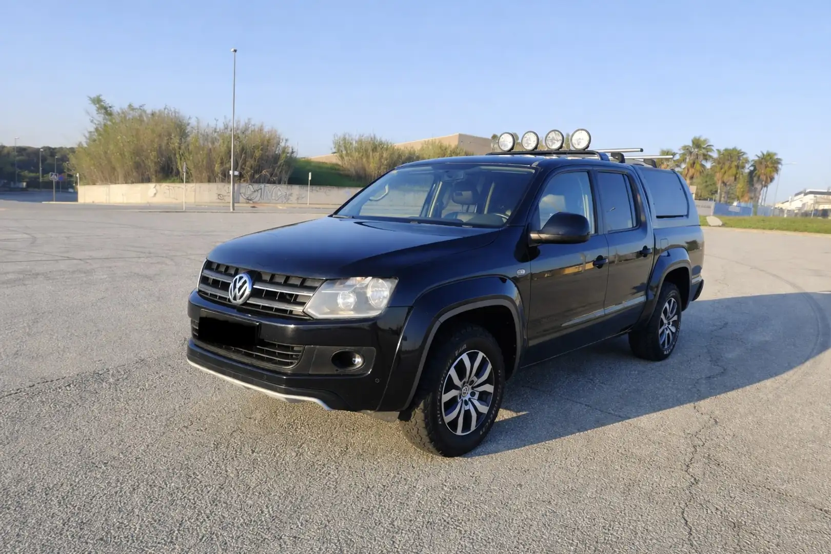 Volkswagen Amarok DCb. 2.0TDI BMT Canyon 4M P. 180 - 1