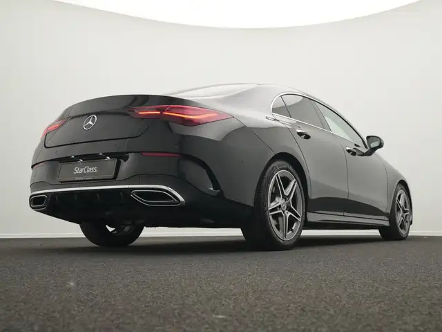 Mercedes-Benz Cla Class view 11