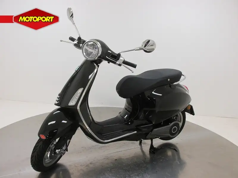 Vespa Primavera - foto 3