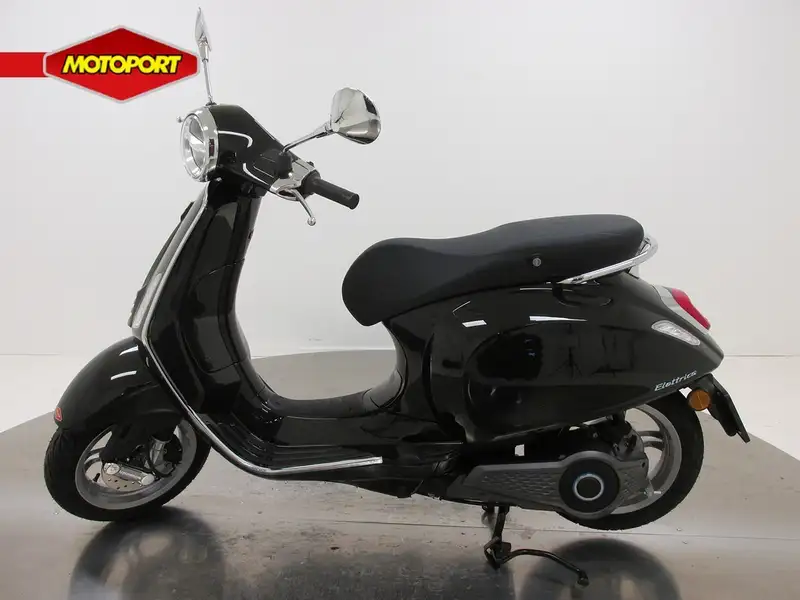 Vespa Primavera - foto 5