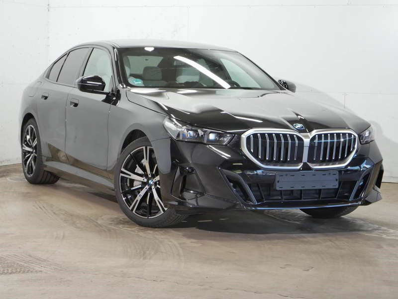 BMW 550 e xDrive |Sitzbelüft. |M Sportpaket |Bowers & Wilk — photo 2