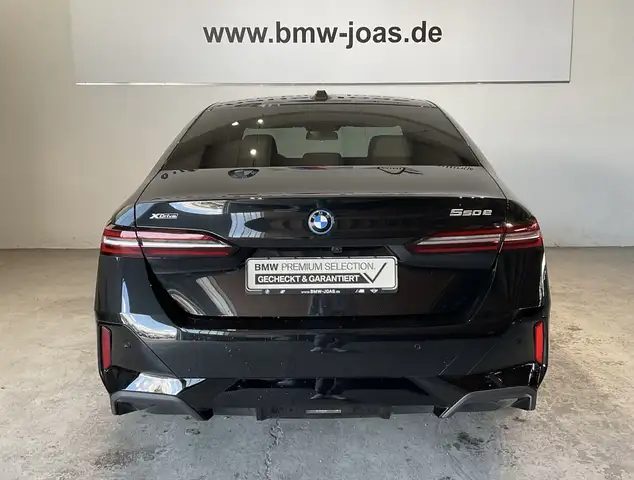 BMW M view 14