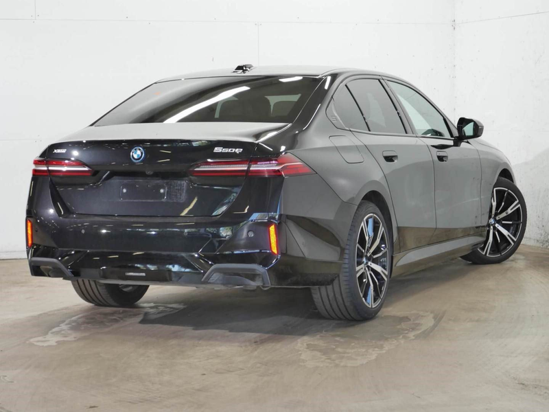 BMW 550 e xDrive |Sitzbelüft. |M Sportpaket |Bowers & Wilk — photo 4