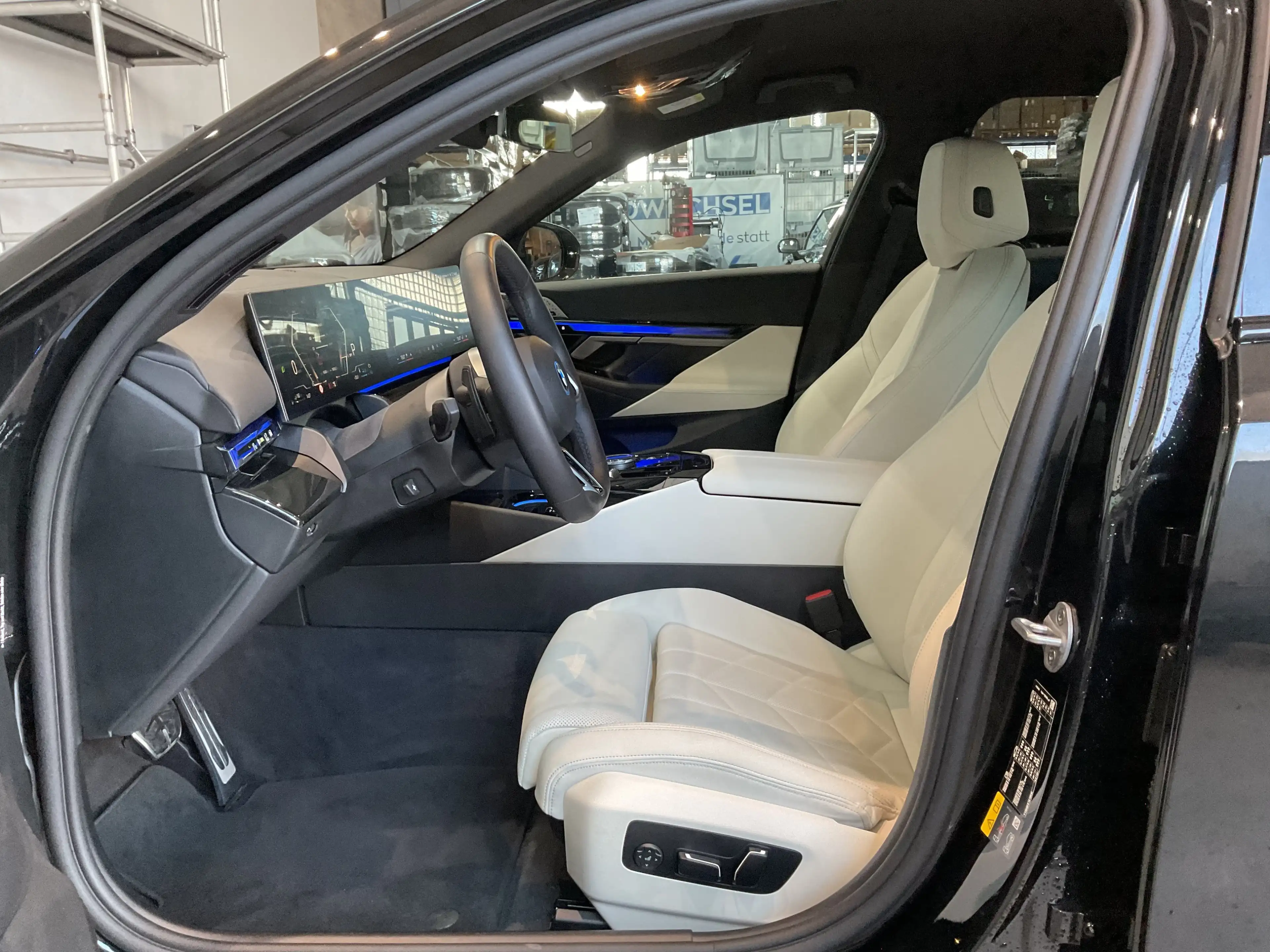 BMW 550 e xDrive |Sitzbelüft. |M Sportpaket |Bowers & Wilk — photo 7