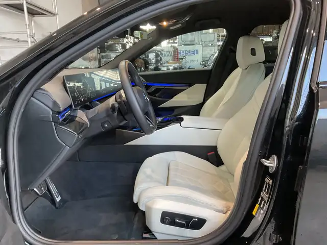 BMW M view 7
