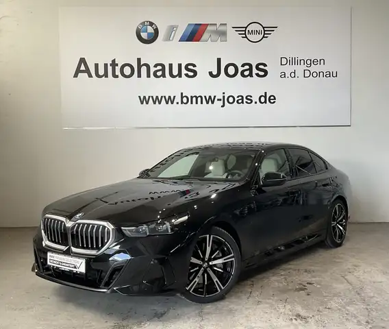 BMW M main image