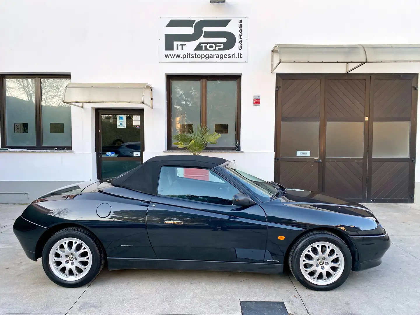 Alfa Romeo Spider Spider 916 2.0 ts 16v 150cv Lusso - Storica Schwarz - 1