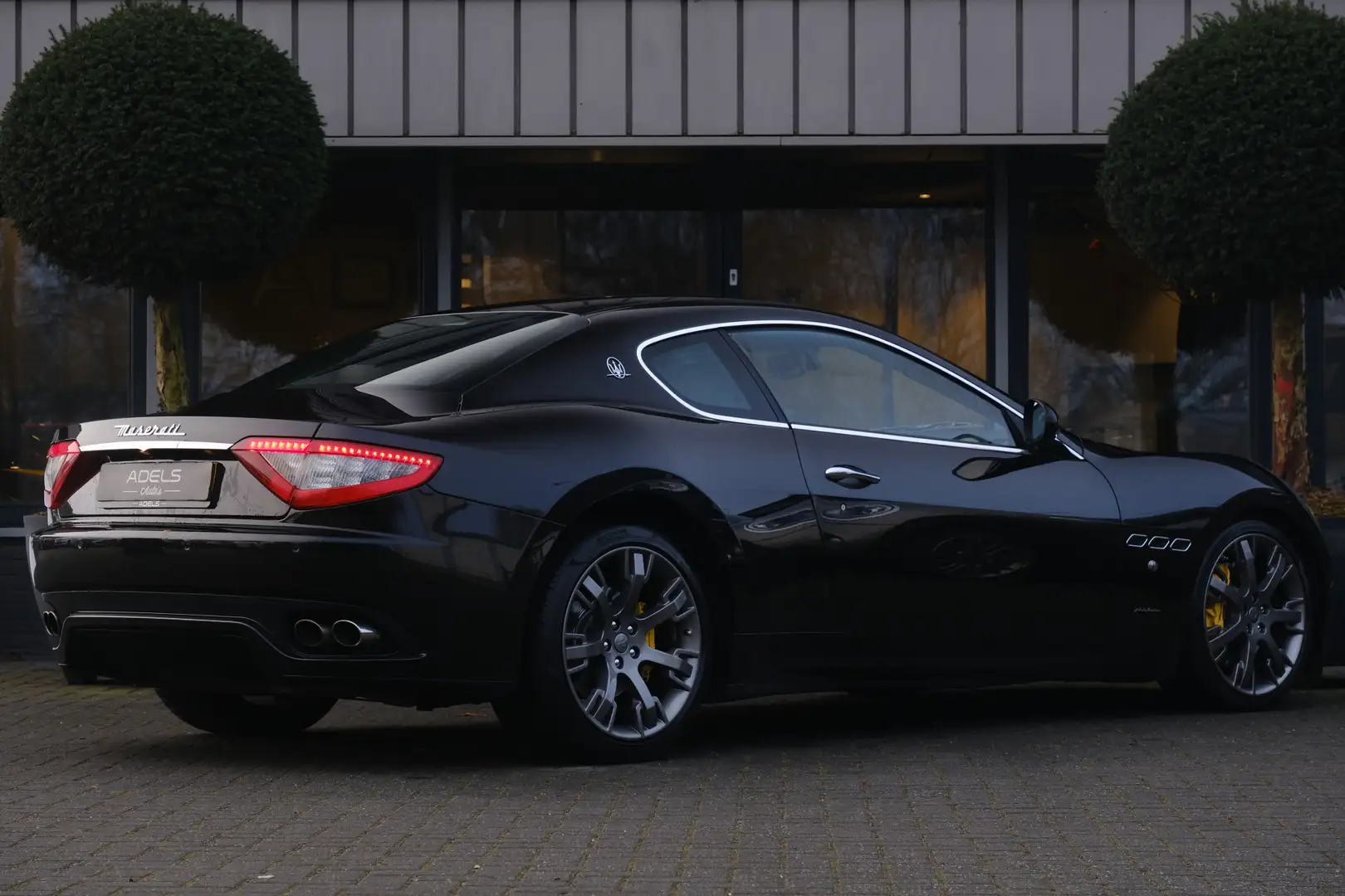 Maserati GranTurismo 4.7 S V8 440PK Bose Navi Xenon Zwart - 2