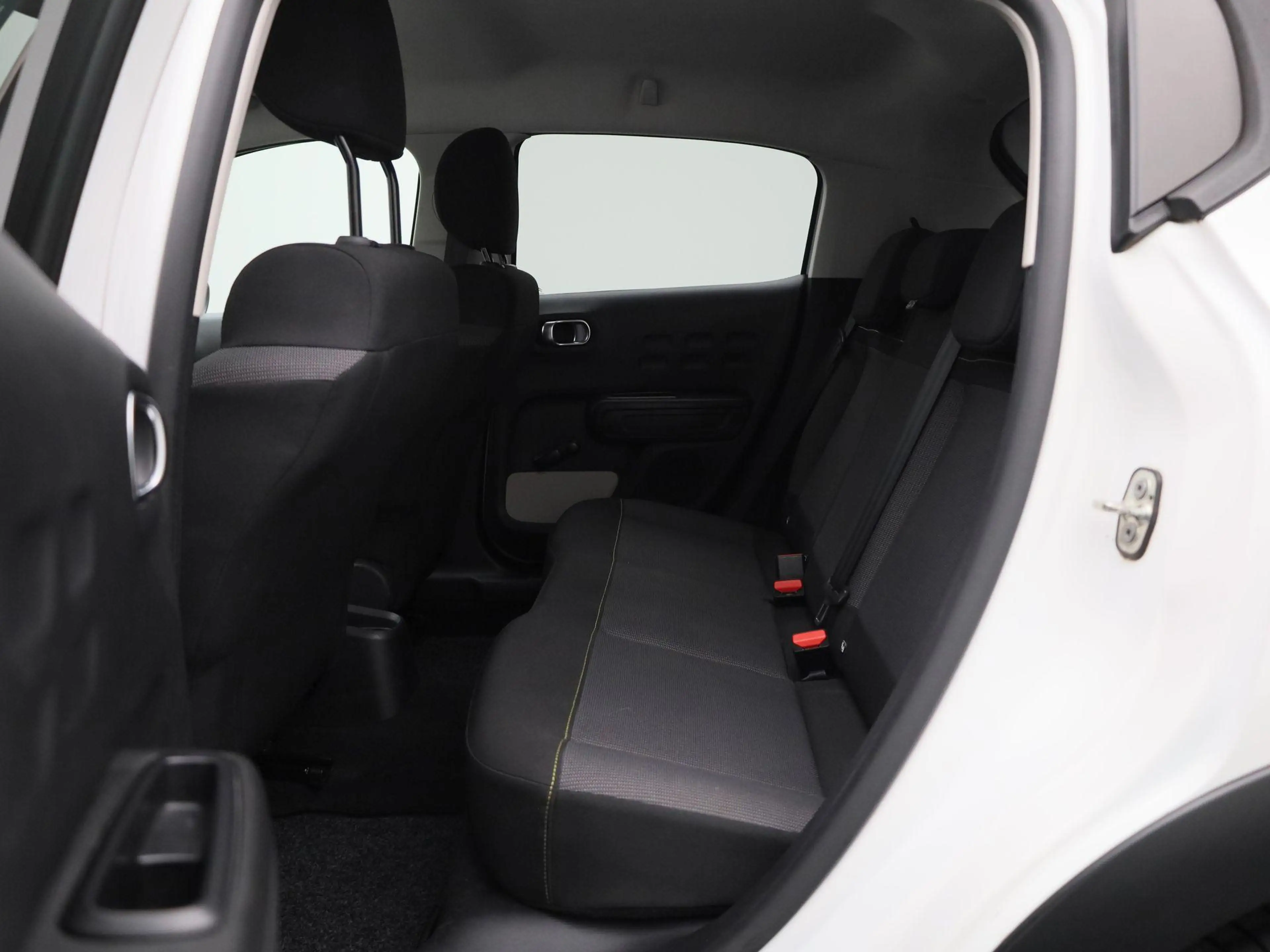 Citroen C3 1.2 PureTech S&S MAN Feel — photo 12