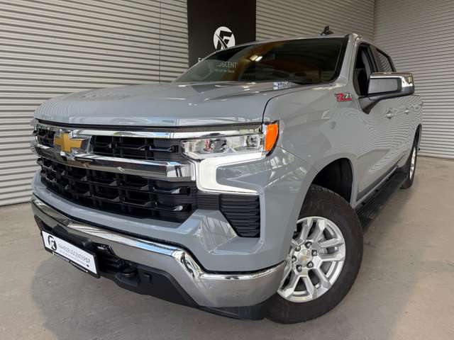 Imagine Chevrolet Silverado V6 1500 4WD Crew Cab 147"/ACC/CARPLAY/