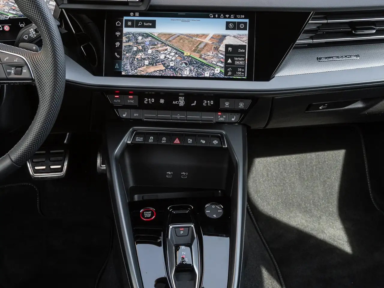 Audi S3 Sportback 2.0 TFSI quattro S tronic 12