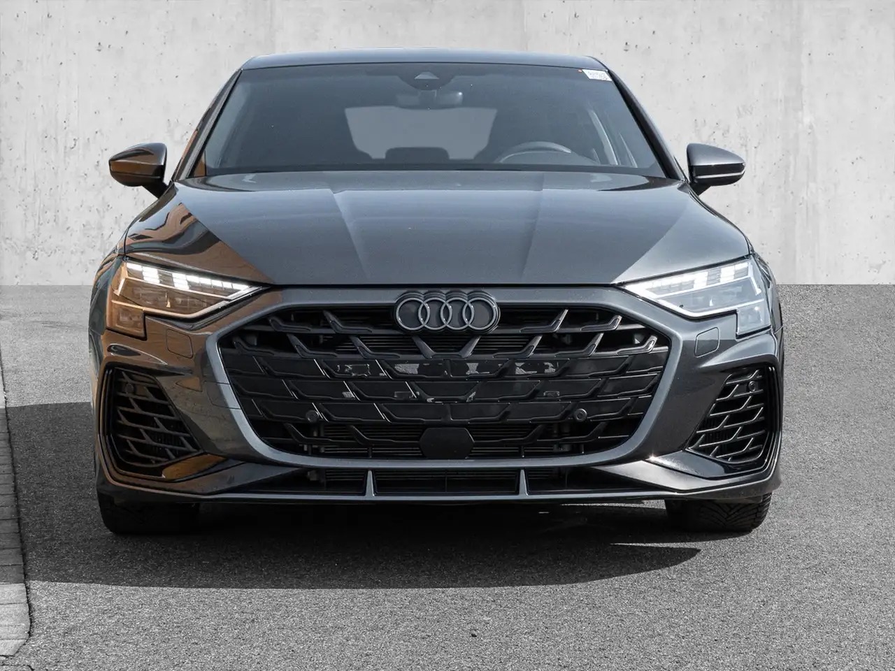 Audi S3 Sportback 2.0 TFSI quattro S tronic 3