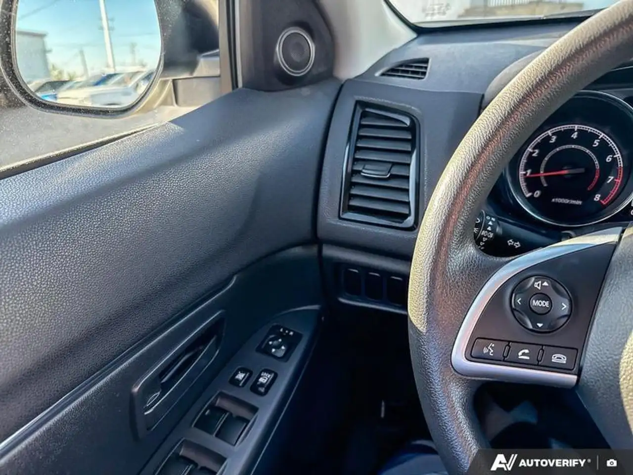 Mitsubishi RVR снимка Mitsubishi RVR