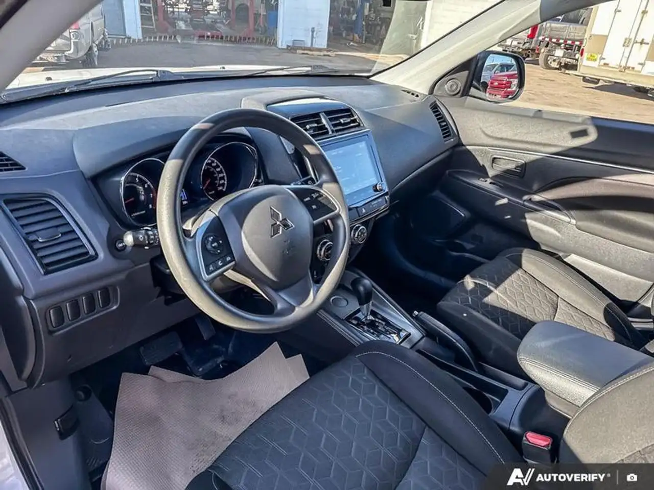 Mitsubishi RVR снимка Mitsubishi RVR