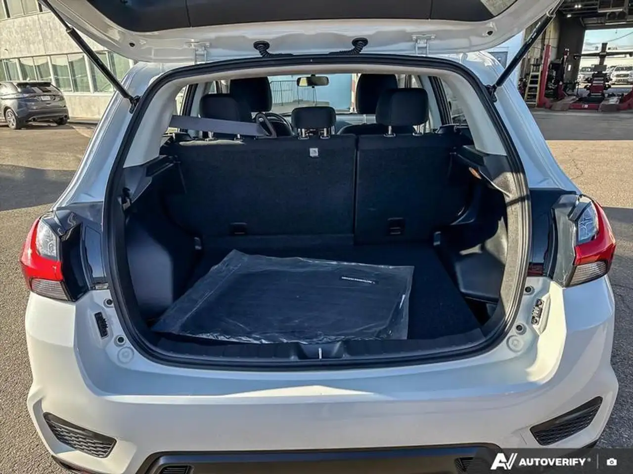 Mitsubishi RVR снимка Mitsubishi RVR