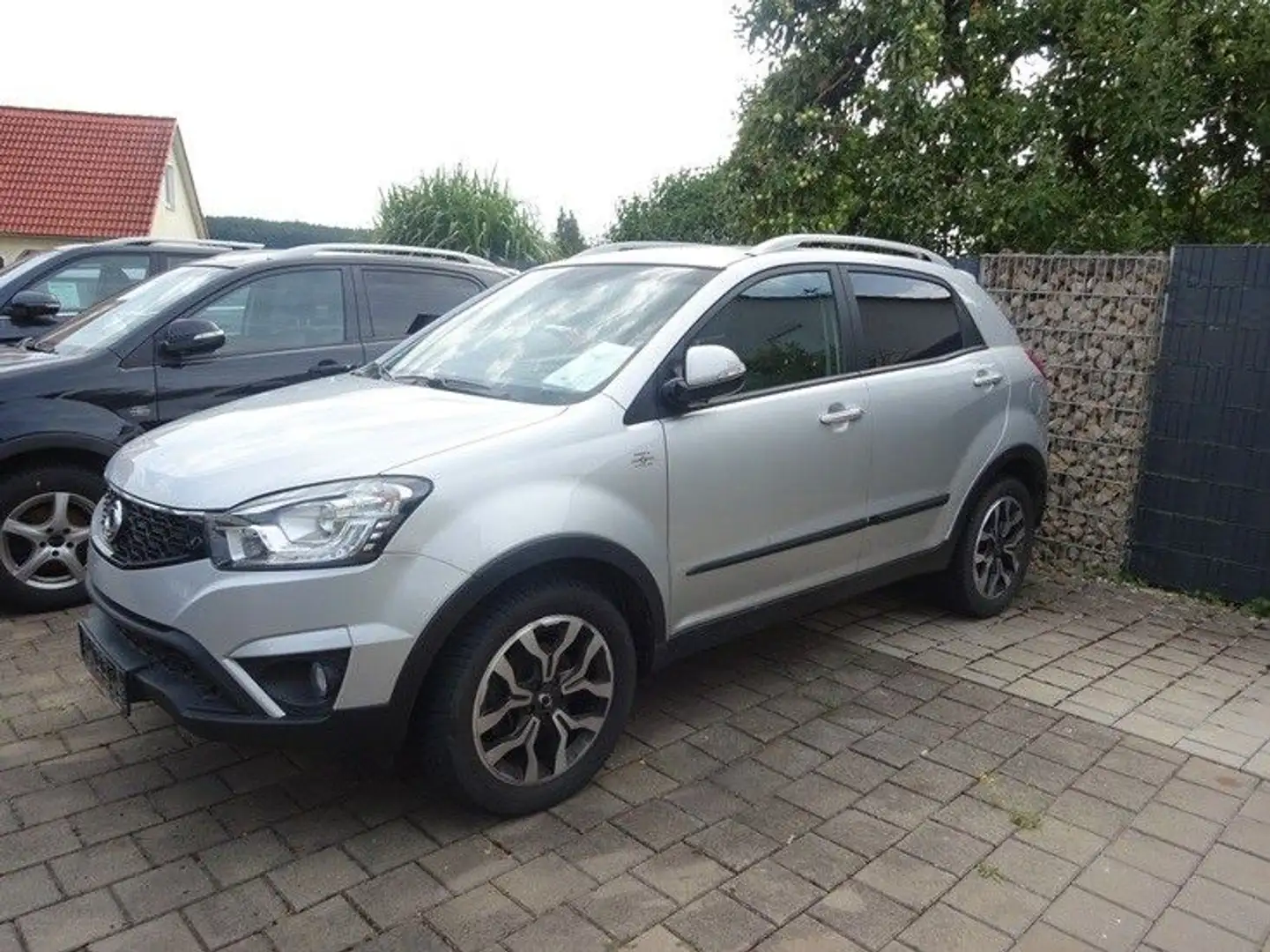 SsangYong Korando 2.2 D AT Sapphire 4WD*LEDER*SITZH.* Argintiu - 1