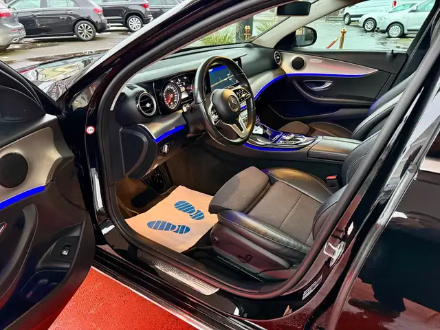 Mercedes-Benz E-Class view 10