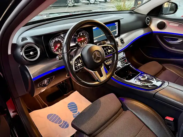 Mercedes-Benz E-Class view 9