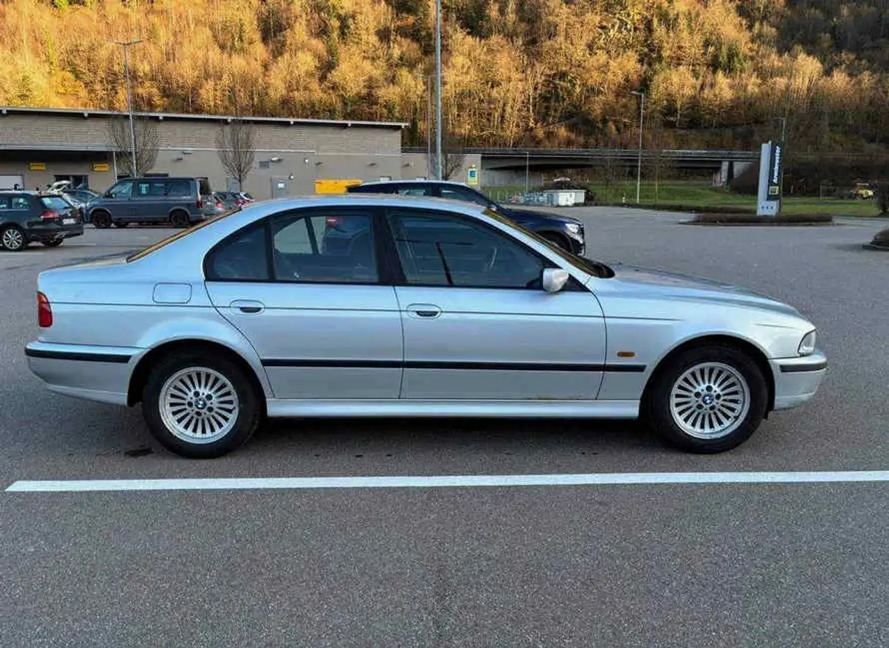 BMW 523 i TÜV neu, foto 9