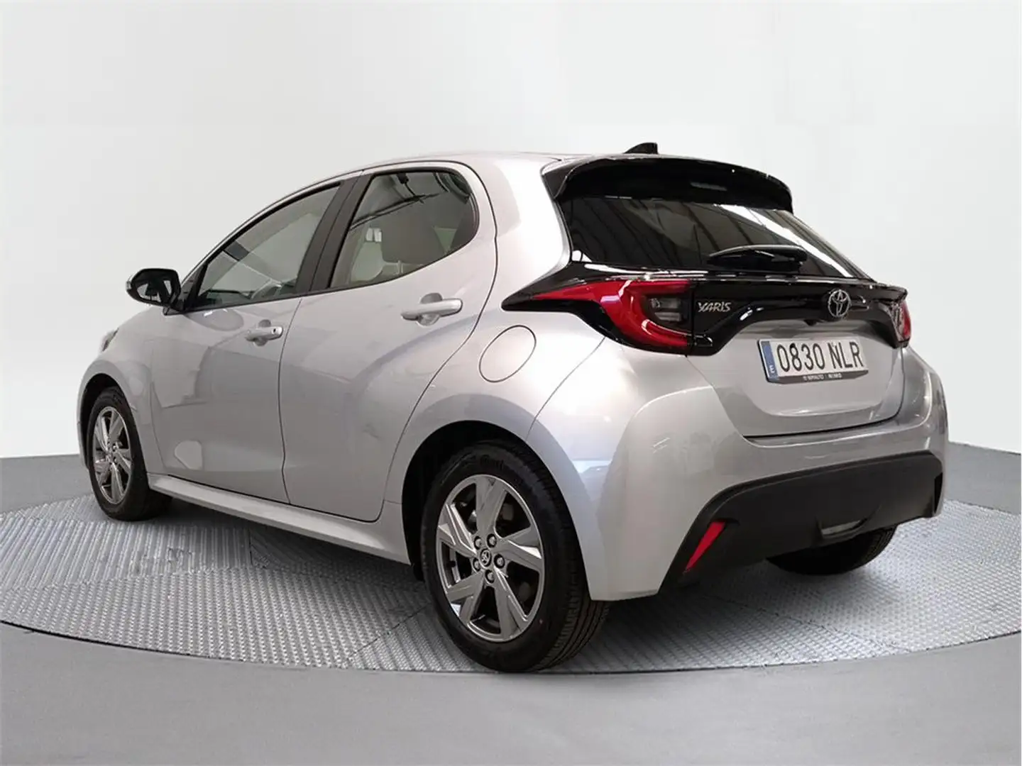 Toyota Yaris 120H 1.5 Active - 2