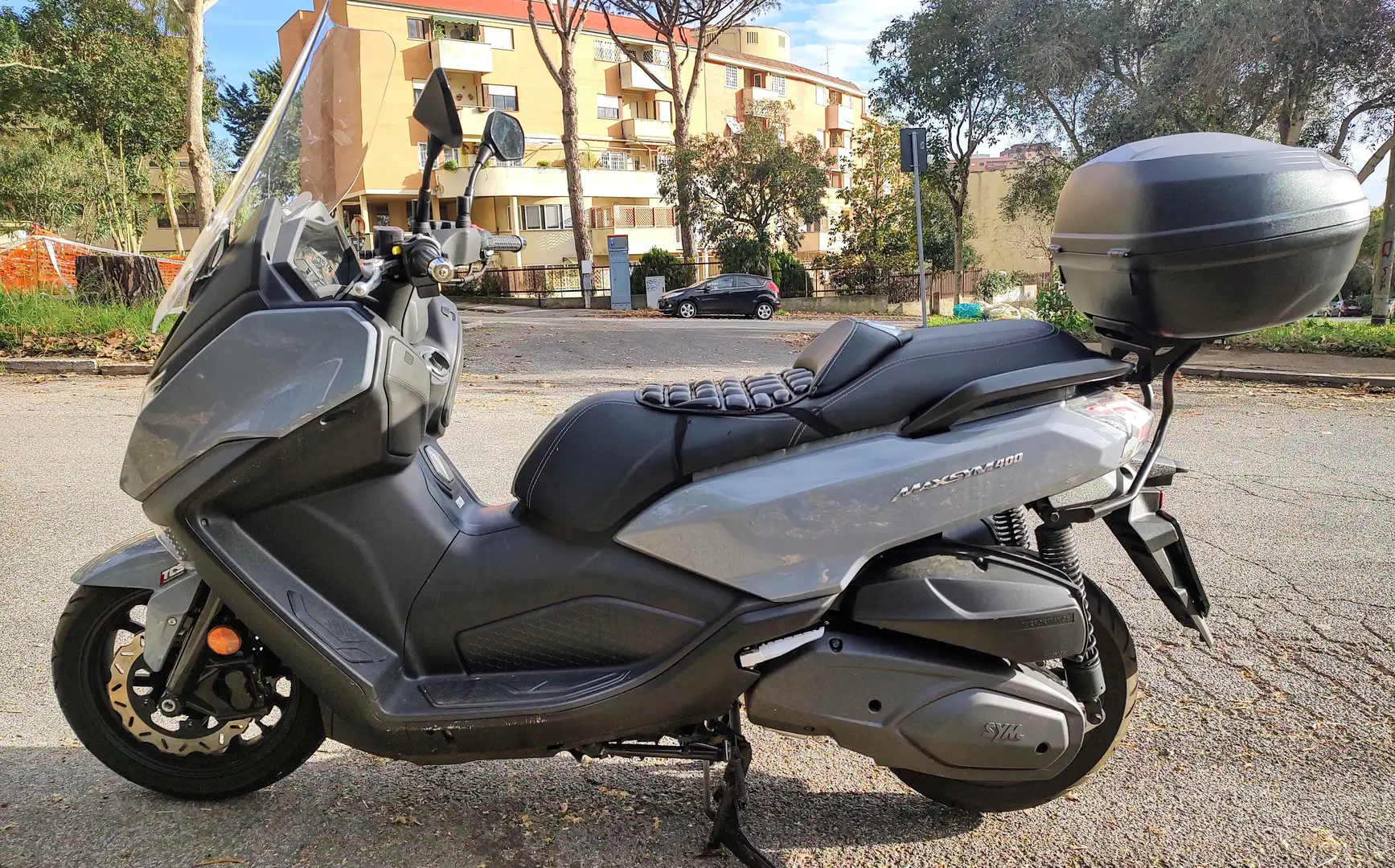 SYM Maxsym 400i E5 Gri - 1