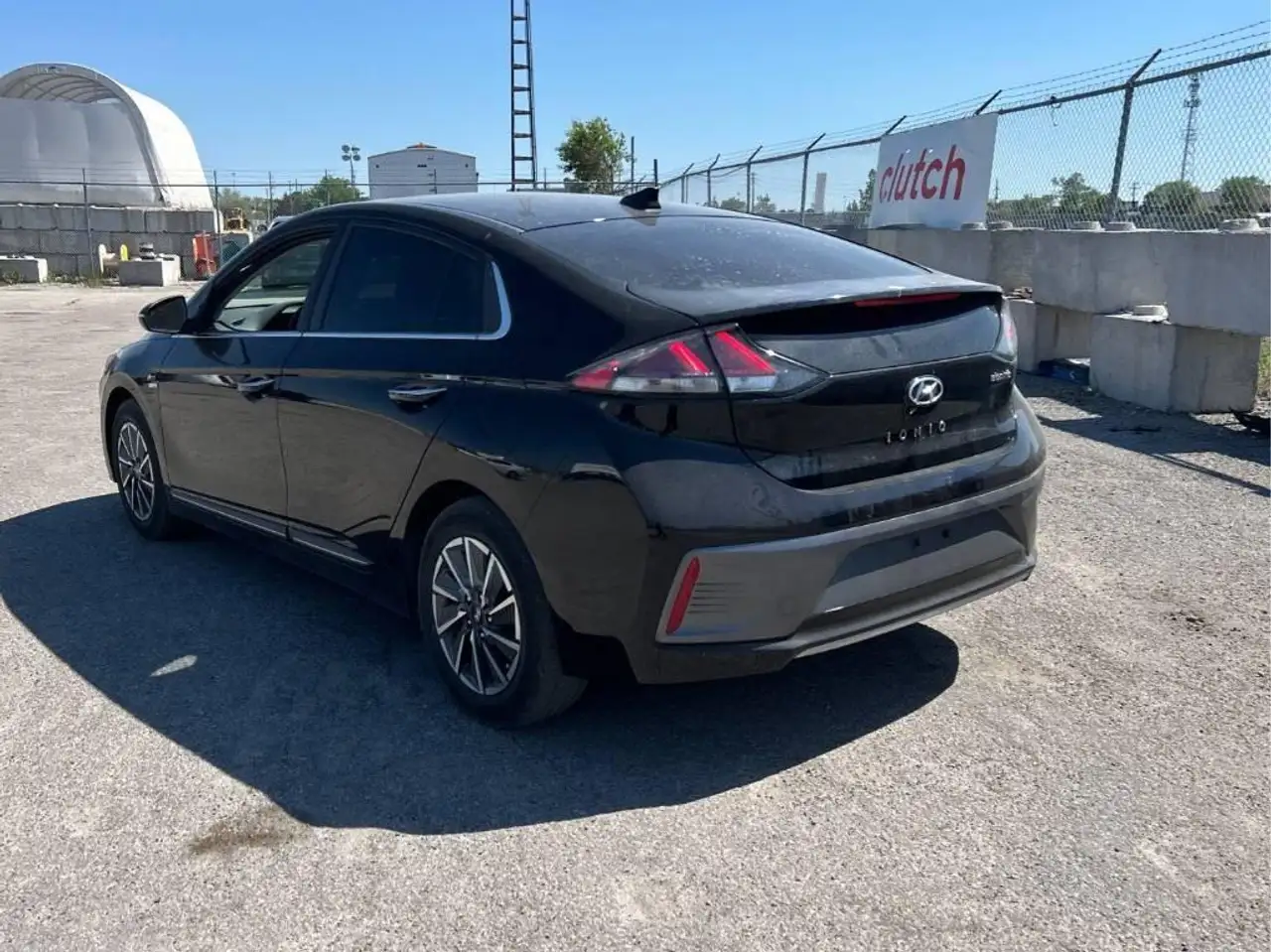 Hyundai IONIQ снимка Hyundai IONIQ