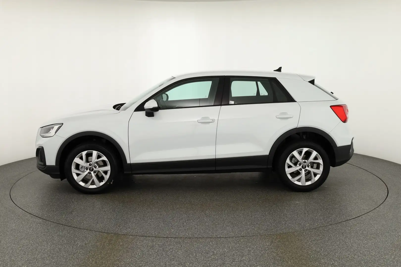 Audi Q2 30 1.0 TFSI LED Navi Sitzheizung Kamera DAB Blanc - 2