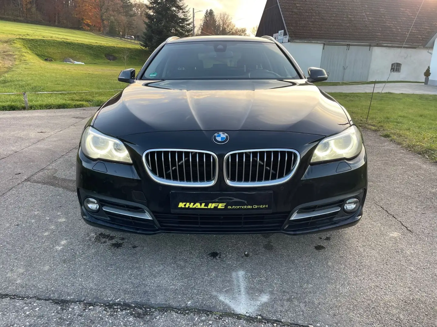BMW 520 Baureihe 5 Touring 520d Schwarz - 2