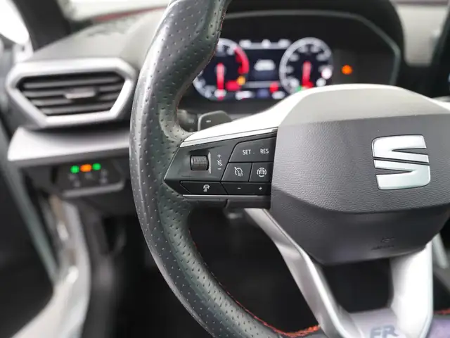 Seat Leon view 8