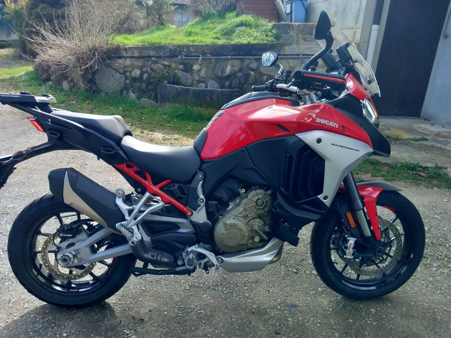 Ducati Multistrada V4 S V4S radar Rosso - 2