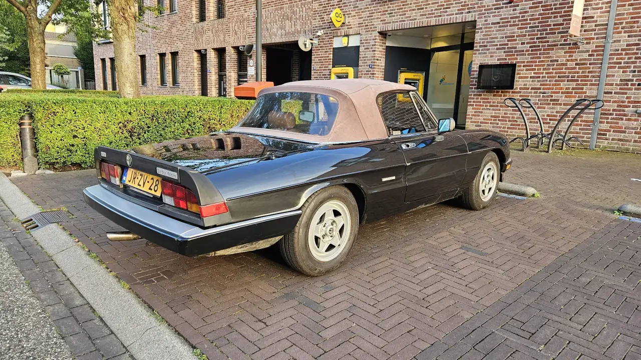 Alfa Romeo Spider 2.0 Veloce, foto 6