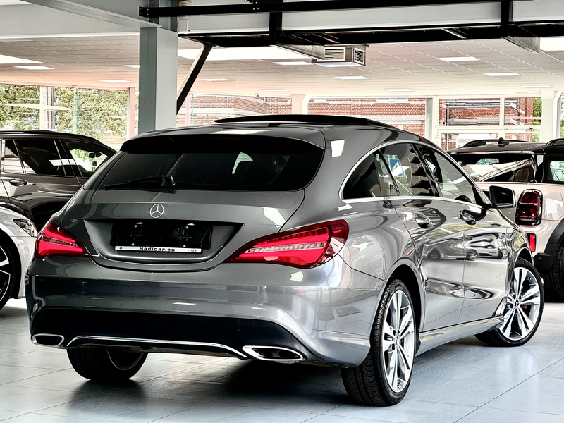 Mercedes-Benz CLA 180 d 110cv Shooting Brake - PACK URBAN — photo 6