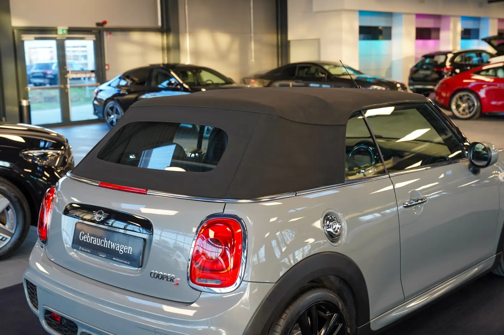 MINI Cooper S Cooper S Cabrio John Cooper Works Aero moonwalk Grau - 2