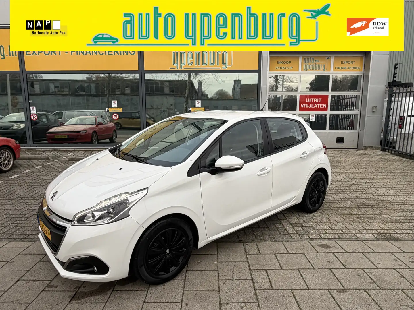 Peugeot 208 1.2 PureTech Blue Active * 128.159 Km * Navi * Air Weiß - 1