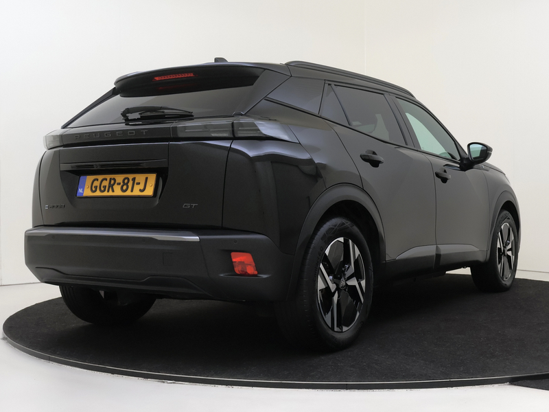 Peugeot e-2008 EV GT 54 kWh | Long Range | Camera | Adaptive Crui — photo 11