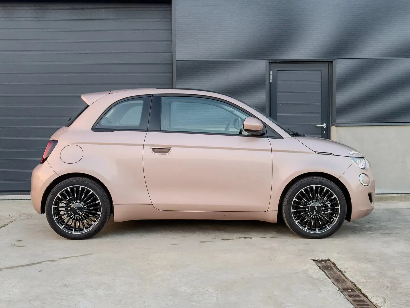Fiat 500e 87 kW Icone Plus / Panoramisch / Carplay / Garant Or - 2