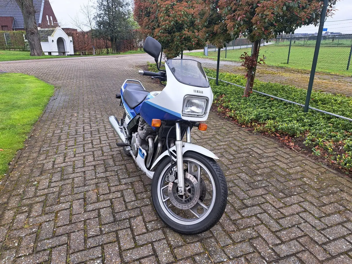 Yamaha XJ 900 Tour Bleu - 2