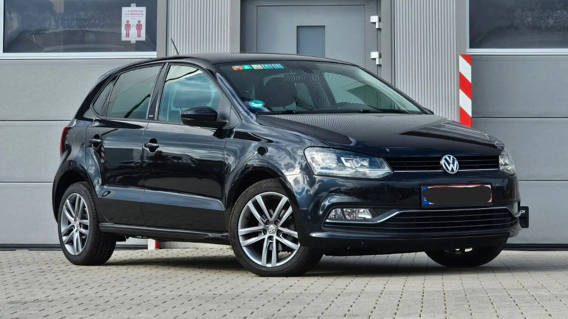 Volkswagen Polo V Allstar LED Klima Navi Shzg PDC Schwarz - 1