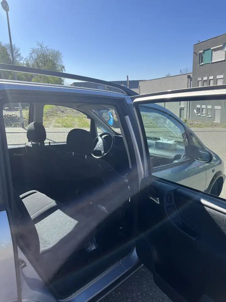 Opel Zafira 1.8 Elegance, foto 7