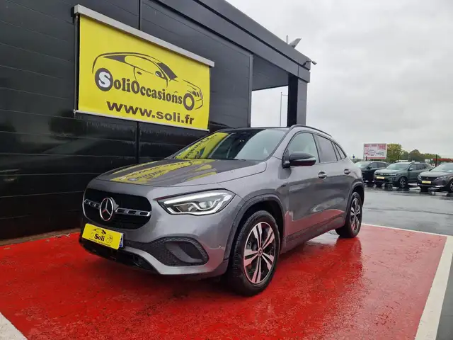 Mercedes-Benz GLA 250 GLA 250 e + Hybrid EQ Power - BV 8G-DCT  - BM H247 Business Line PHASE 1