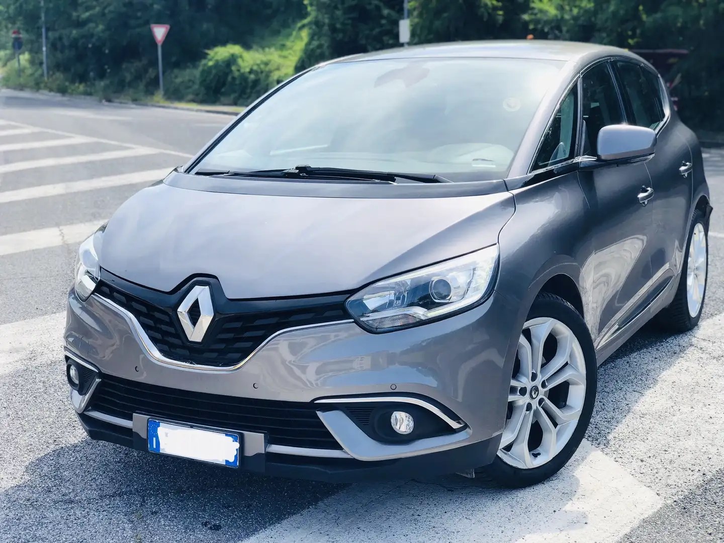 Renault Scenic 1.5 dci Dynamique 110cv edc autom. garanzia 12 mes Grigio - 1