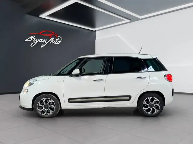 Fiat 500l view 5