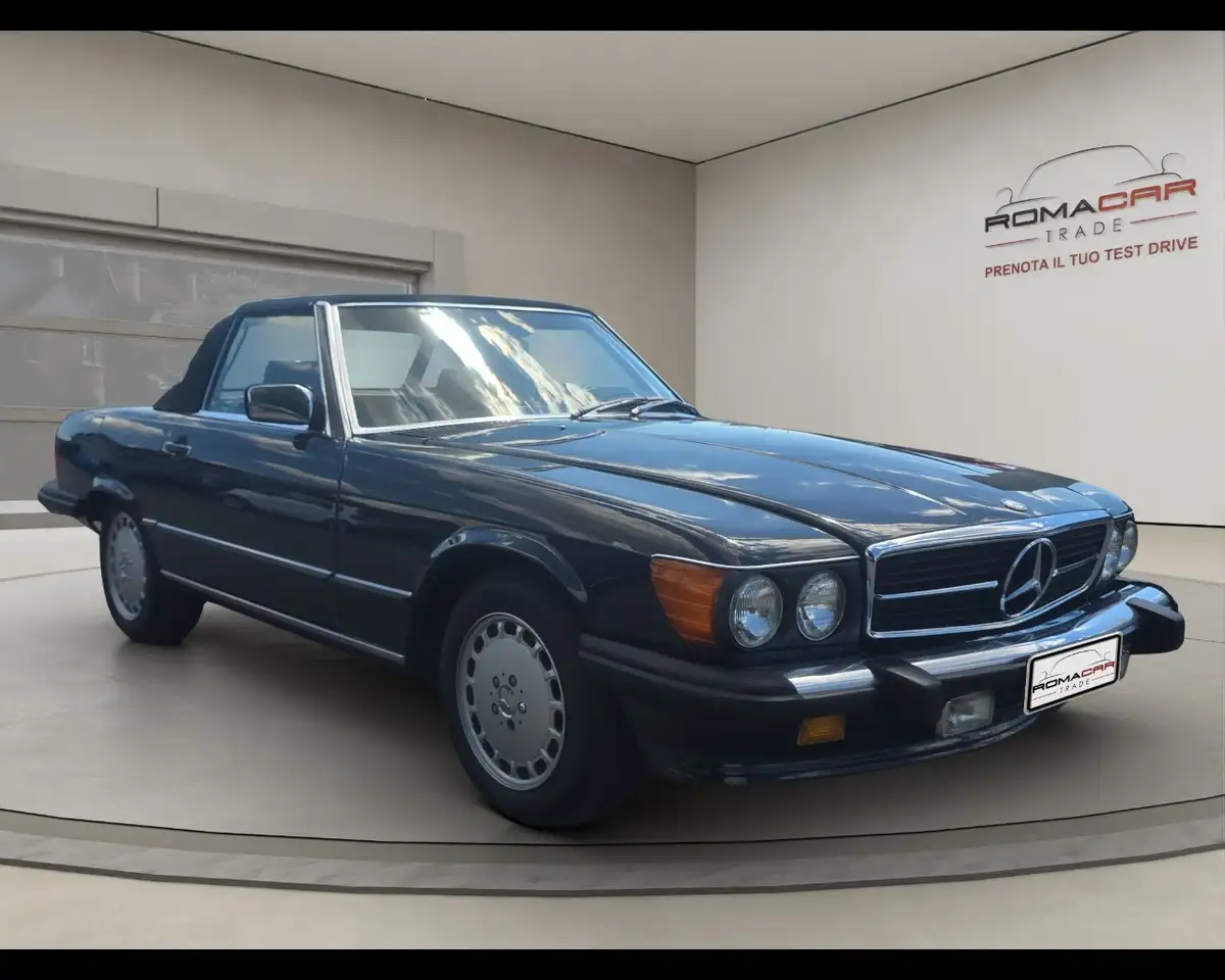 Mercedes-Benz Mercedes 560 SL – ASI, INTERNI ROSSI, foto 3