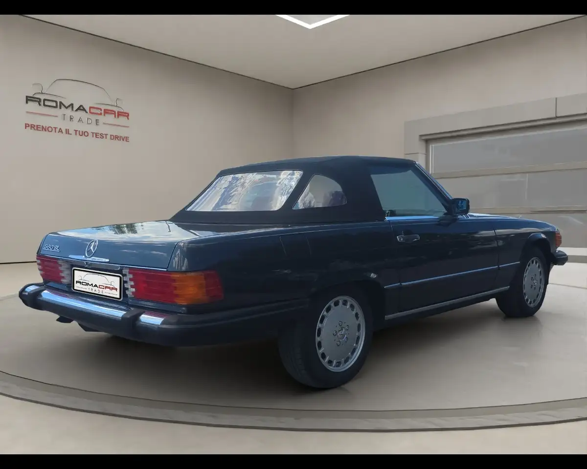 Mercedes-Benz Mercedes 560 SL – ASI, INTERNI ROSSI, foto 5